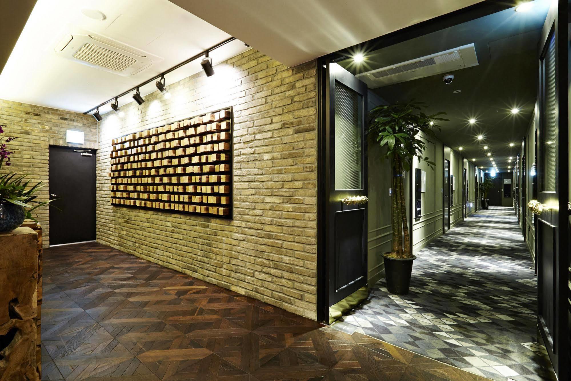Chungbuk Inno City Namoo Hotel Eumseong Buitenkant foto