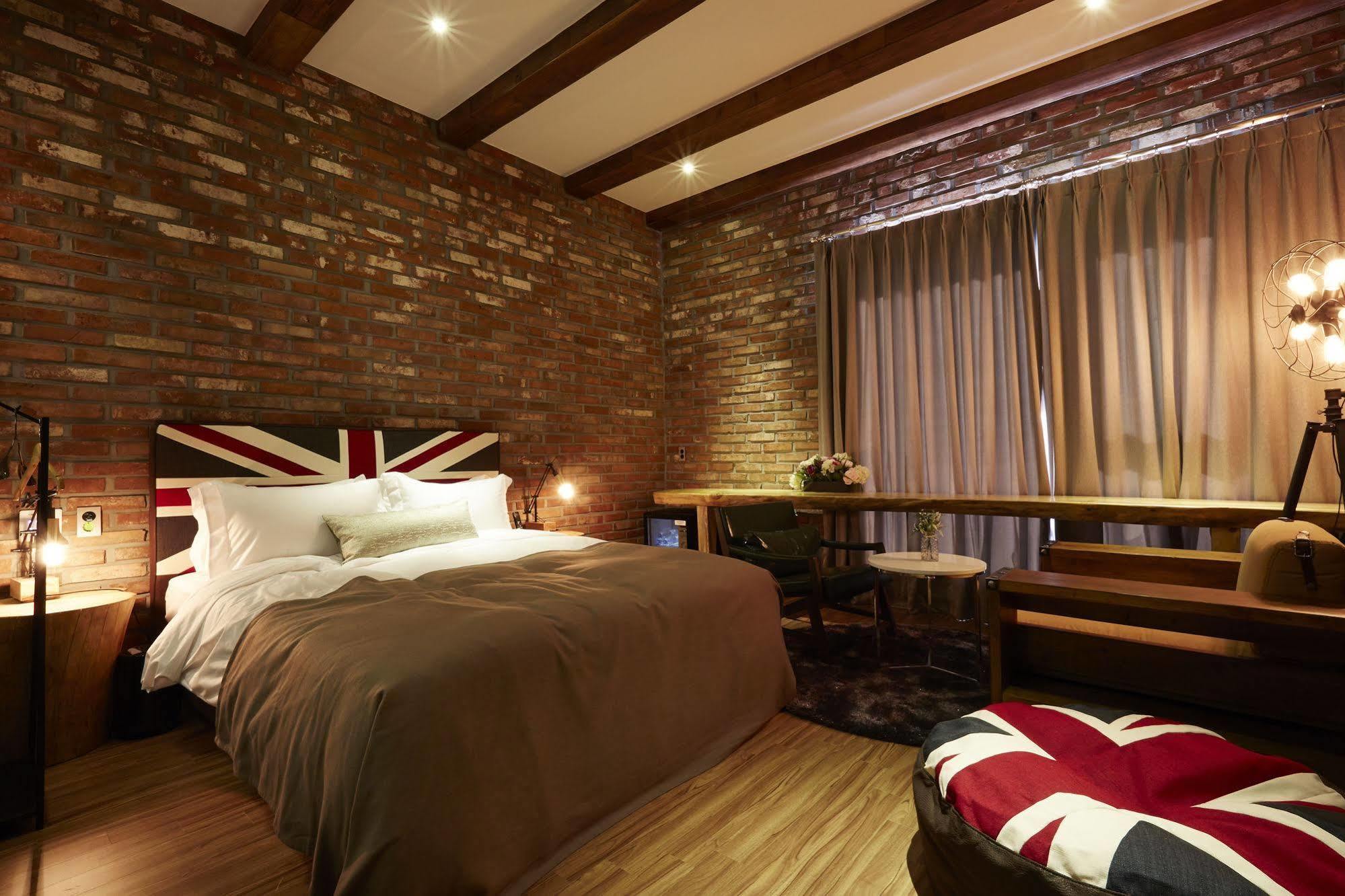 Chungbuk Inno City Namoo Hotel Eumseong Buitenkant foto